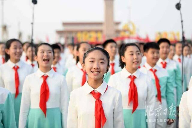 庆祝大会超多清晰大片来了！这些画面，你在直播看不到