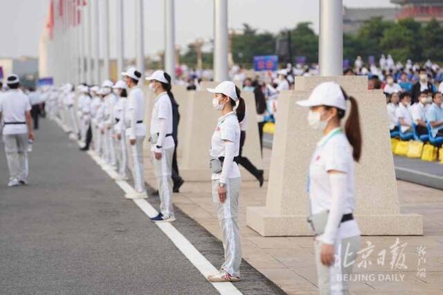 庆祝大会超多清晰大片来了！这些画面，你在直播看不到