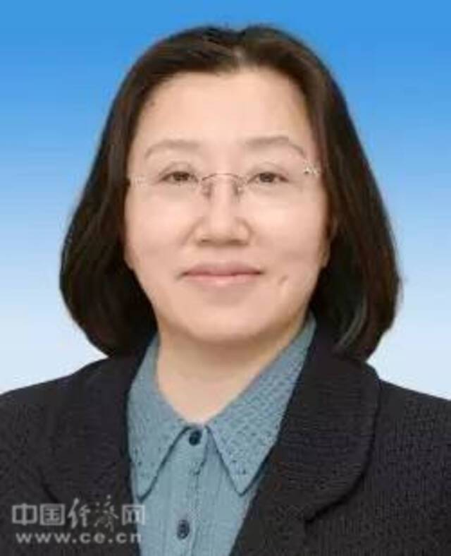 杨洁任唐山市人大常委会党组书记