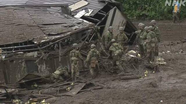 日媒：日本静冈县泥石流灾害已致3人死亡 仍有80人下落不明