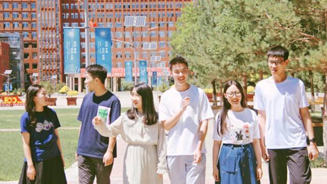 以梦为马，毕业快乐——致2021届内蒙古大学毕业生