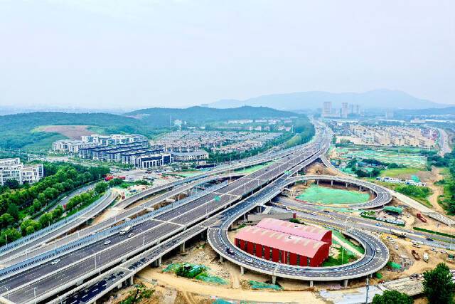 江苏首座装配式公路桥正式通车