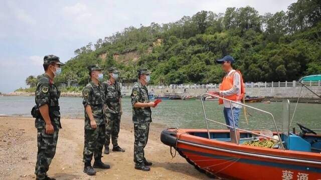 造访深圳已满一周 鲸鱼“小布”为何流连忘返？