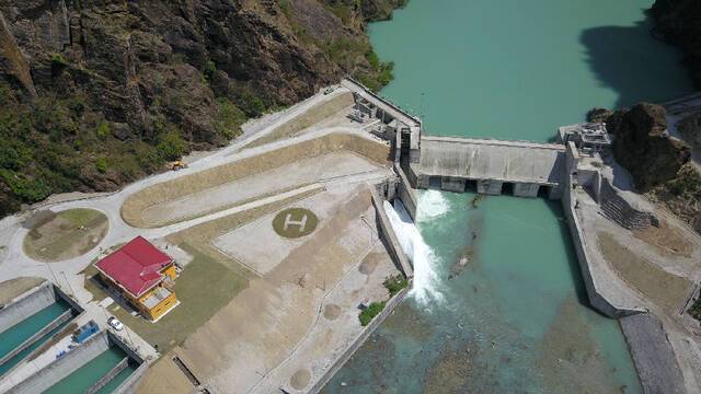 尼泊尔最大水电站上塔马克西水电站首台机组并网发电 中国电建承建