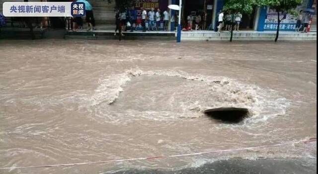 中国气象局启动四级应急响应 北京暴雨或超30小时