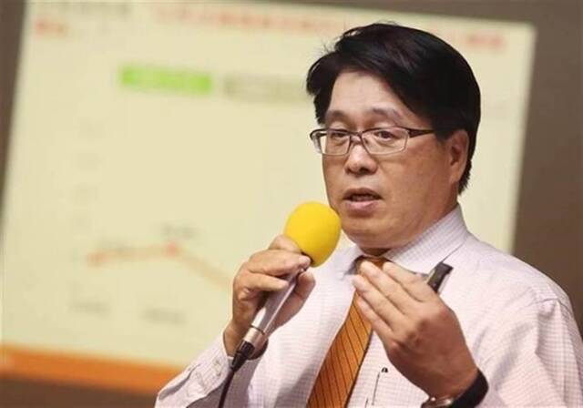 台湾民意基金会董事长游盈隆图片来源：中时新闻网