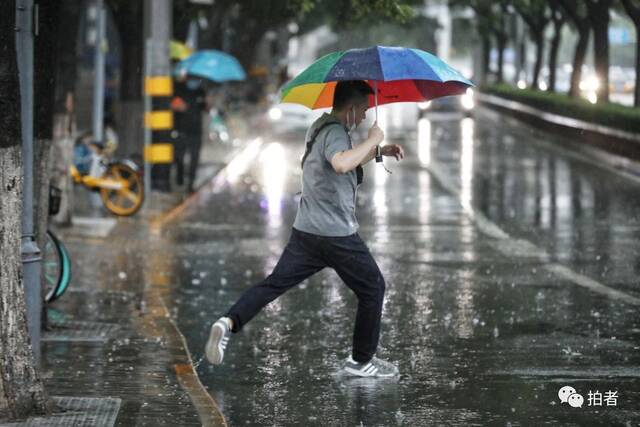 多图直击-5大黄色预警！北京迎来入汛最强降雨