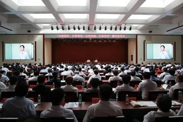 7月6日，北京市组织高校开展“以案四说”警示教育会。图/“清风北京”微信公众号
