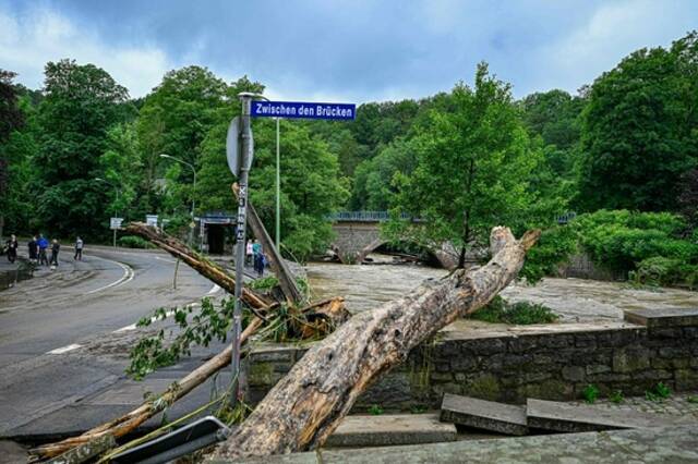 洪水在莱茵兰-普法尔茨州造成巨大破坏