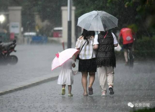 防雨！防风！今起三天，北京雷雨+大风