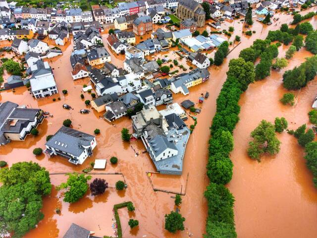 美媒：德国致命洪灾导致美军基地数十个家庭流离住所，20处设施受损