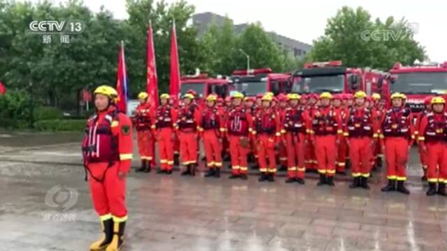 风雨同舟！7省1800人紧急驰援河南 抢险救灾还在继续