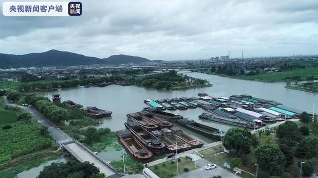 受台风“烟花”影响 太湖苏州水域封航