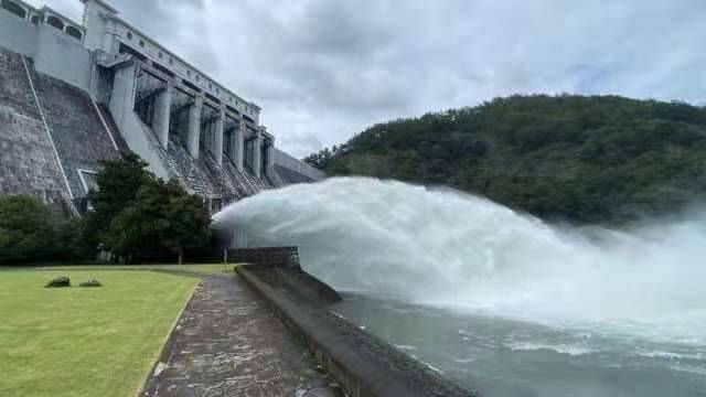 3天排掉10个半西湖的水量！浙江宁波预排腾库备战台风“烟花”