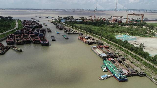 台风“烟花”将对江苏省有严重风雨影响 各地进入防范状态