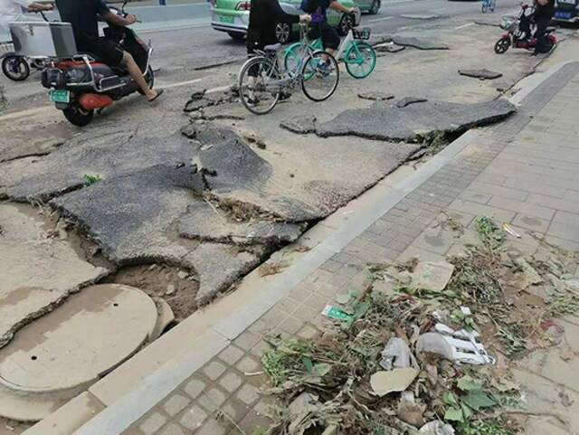 京广北路隧道，危情一小时