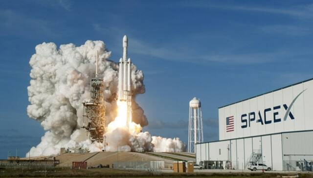SpaceX“重型猎鹰”火箭将协助NASA飞船飞往木卫二卫星