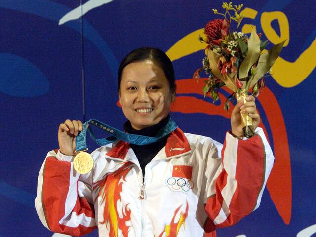 00后姜冉馨摘金，2000年奥运冠军陶璐娜发来祝贺