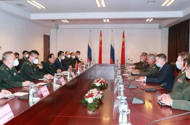 中俄国防部长会谈：应对阿富汗问题双方要沟通立场、加强合作
