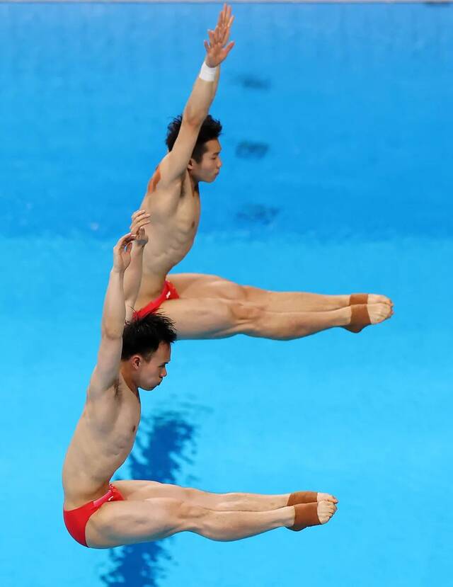 ▲王宗源/谢思埸为中国跳水队夺回双人3米板金牌。图/IC photo