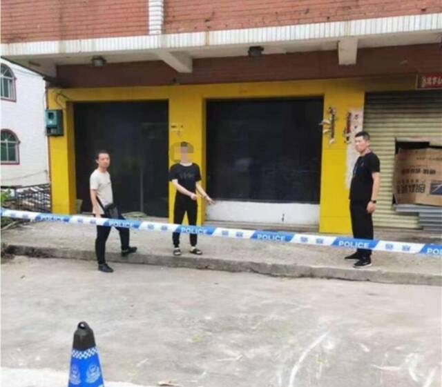 福建一窗帘店起火母子3人遇难 邻居称有人抢劫行凶