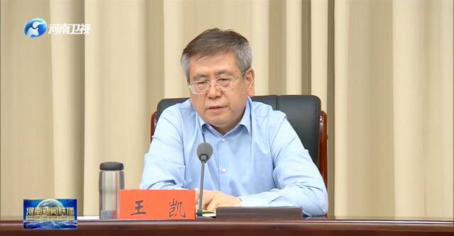 付桂荣被免当天，“专家型”官员王万鹏履新郑州市卫健委党组书记