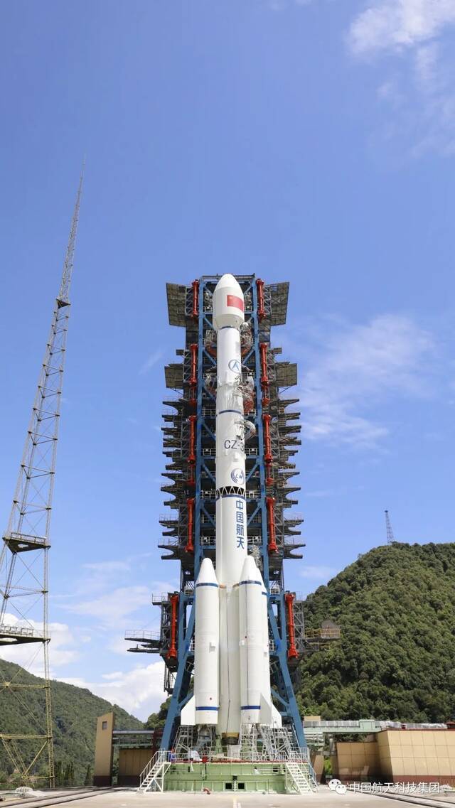 中国航天不到30小时再发一星！中星2E卫星成功发射