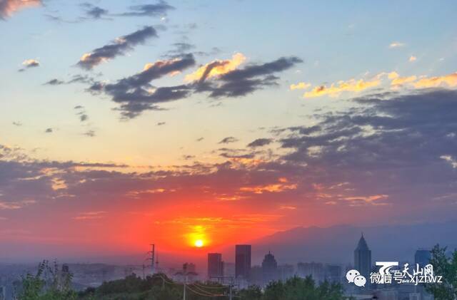 中伏最后一天 昌吉州、哈密市等地有35℃以上的高温天气