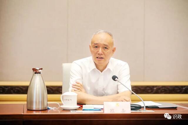 蔡奇出席市政协领导干部会议并宣布：魏小东任北京市政协党组书记