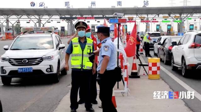 郑州完成三轮全员核酸检测！“超级工程”怎么做到的？背后的故事，令人动容！