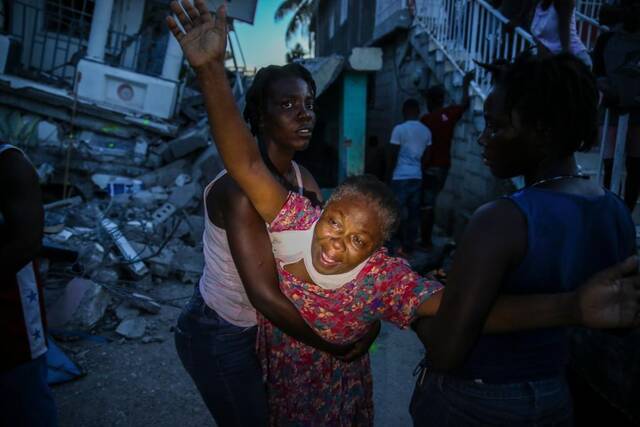 全球连线丨海地地震已致304人死亡、1800多人受伤 国家进入紧急状态