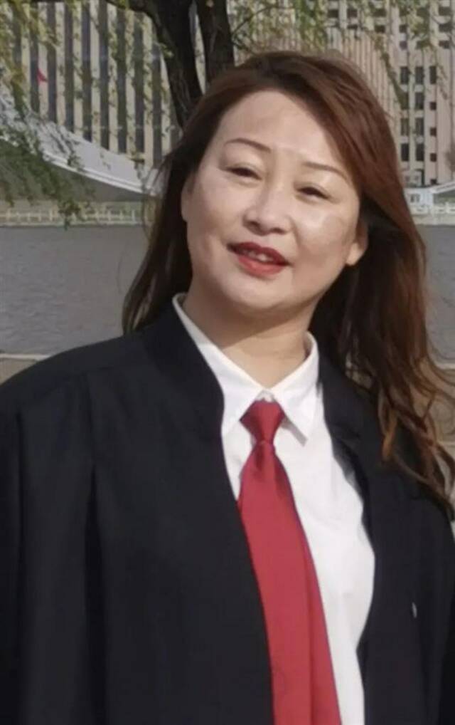 辽宁抚顺一女律师被刺身亡 警方发布通报