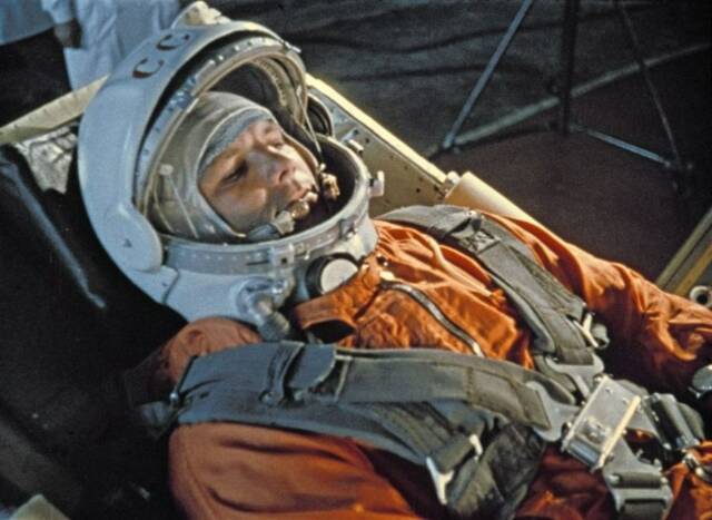 ▲ 1961年 4月 12日，前苏联宇航员加加林飞向太空