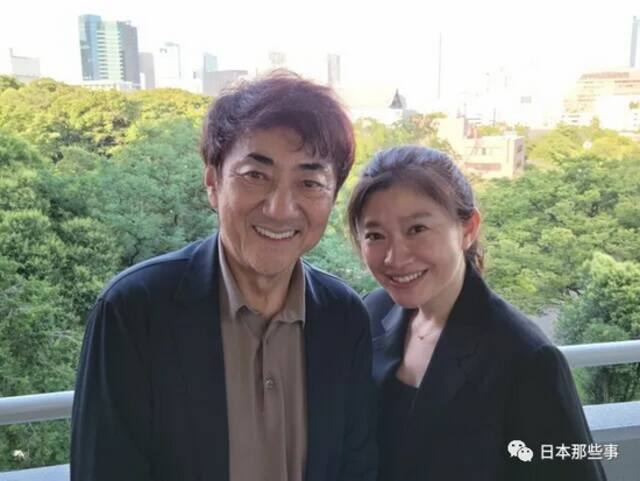 筱原凉子与市村正亲离婚 女方引来网友负面争议