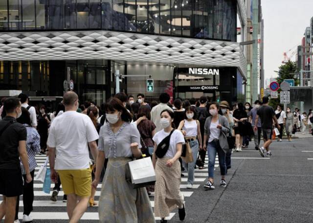 日本一周内不满20岁新冠患者人数占比超两成