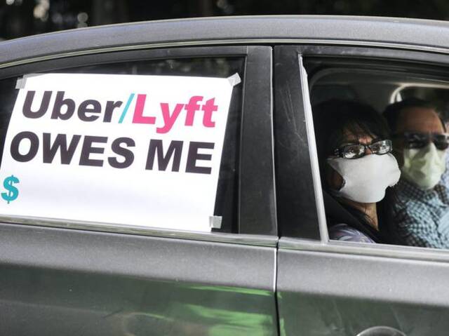 由于司机短缺 Uber和Lyft的乘车费用比以往更高