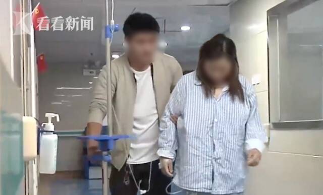 视频｜女子剖宫产后腹痛1年多 肚内发现15厘米长止血钳