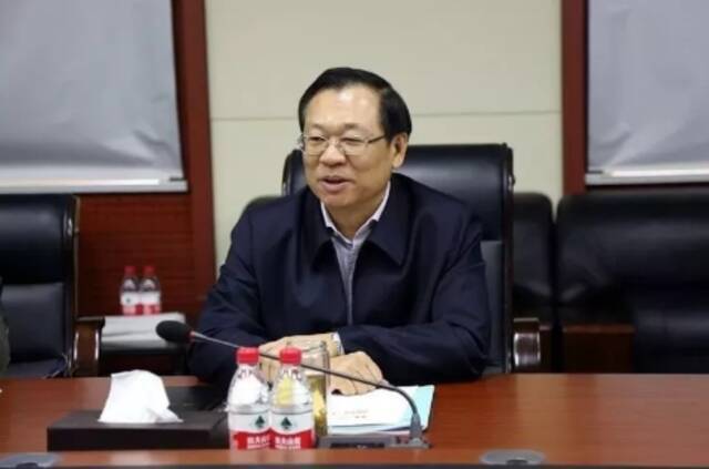 国家开发银行党委委员、副行长何兴祥接受审查调查