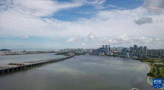 这是2021年5月10日拍摄的深圳前海深港现代服务业合作区。新华社记者毛思倩摄