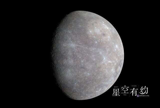 美国“信使”号水星探测器拍摄的水星。图：美国国家航空航天局官方网站