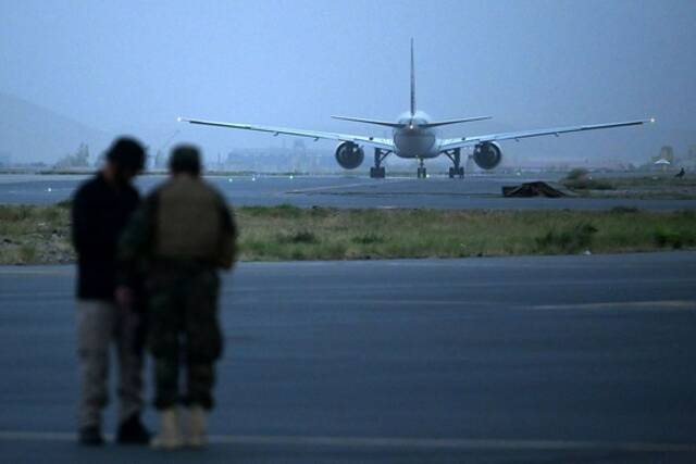 阿富汗喀布尔机场恢复运营