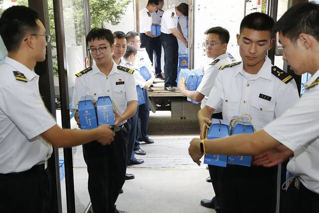 平安！团圆！海大学子专属的中秋礼物超暖心！