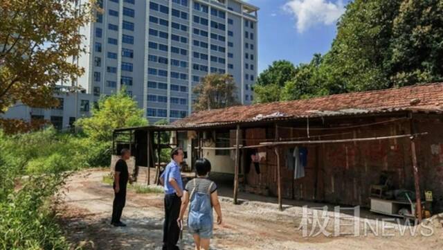 湖北咸宁5岁男童家门口被拐 30年后终于回家