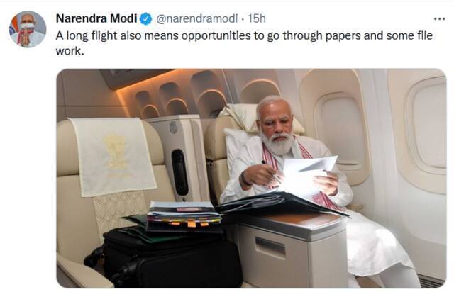 莫迪发推说“长途飞行意味着有机会翻阅文件”后，有印度网友不买账了
