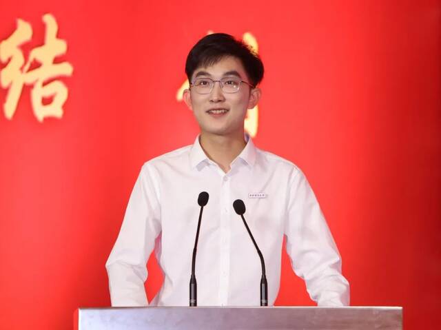 砥砺前行，传承龙马精神  新生代表郭俊铭在2021级新生开学典礼上的发言