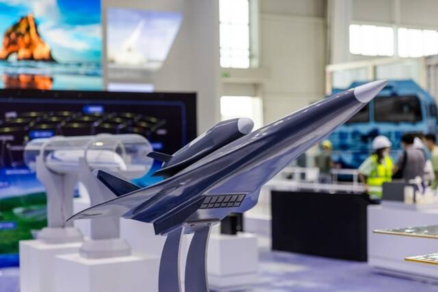 2021珠海航展举办在即 多架机型亮相