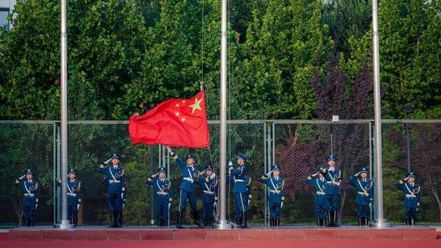 72岁生日快乐，我的国！北航人，强国有我！