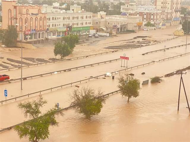 阿曼境内热带低压直接影响已结束 极端天气致11人死亡