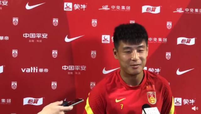 米卢：中国队应该赢越南
