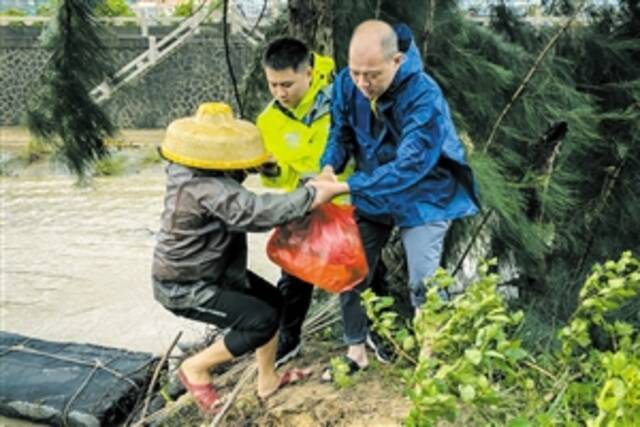 闻“风”而动战“圆规”